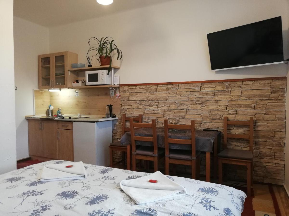 Penzion V Hájku Vřesina Exterior foto